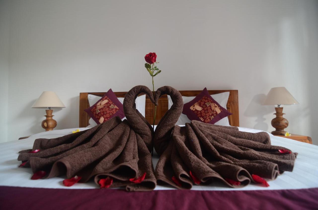 Kusuma Guesthouse Canggu Eksteriør billede